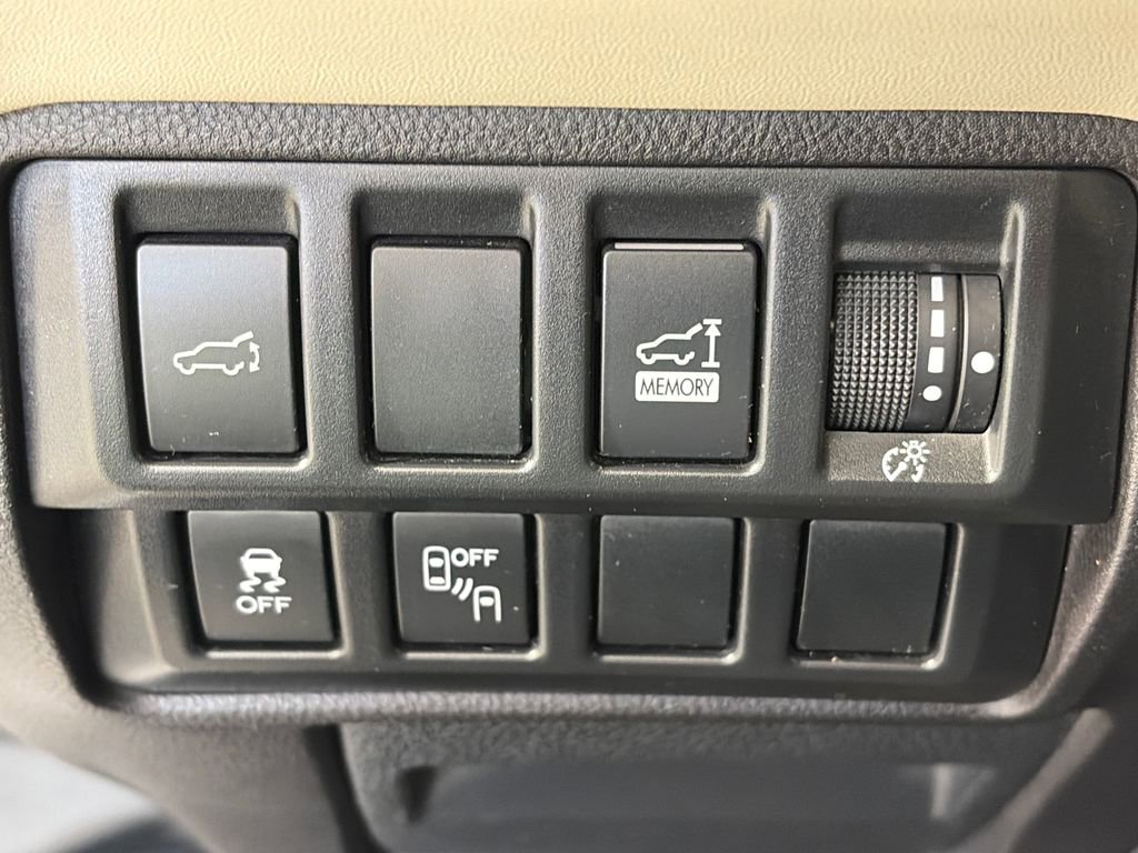 Used 2019 Subaru Ascent Touring AWD/4WD image 25
