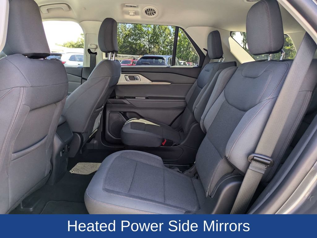 Certified 2026 Ford Explorer Active RWD image 15