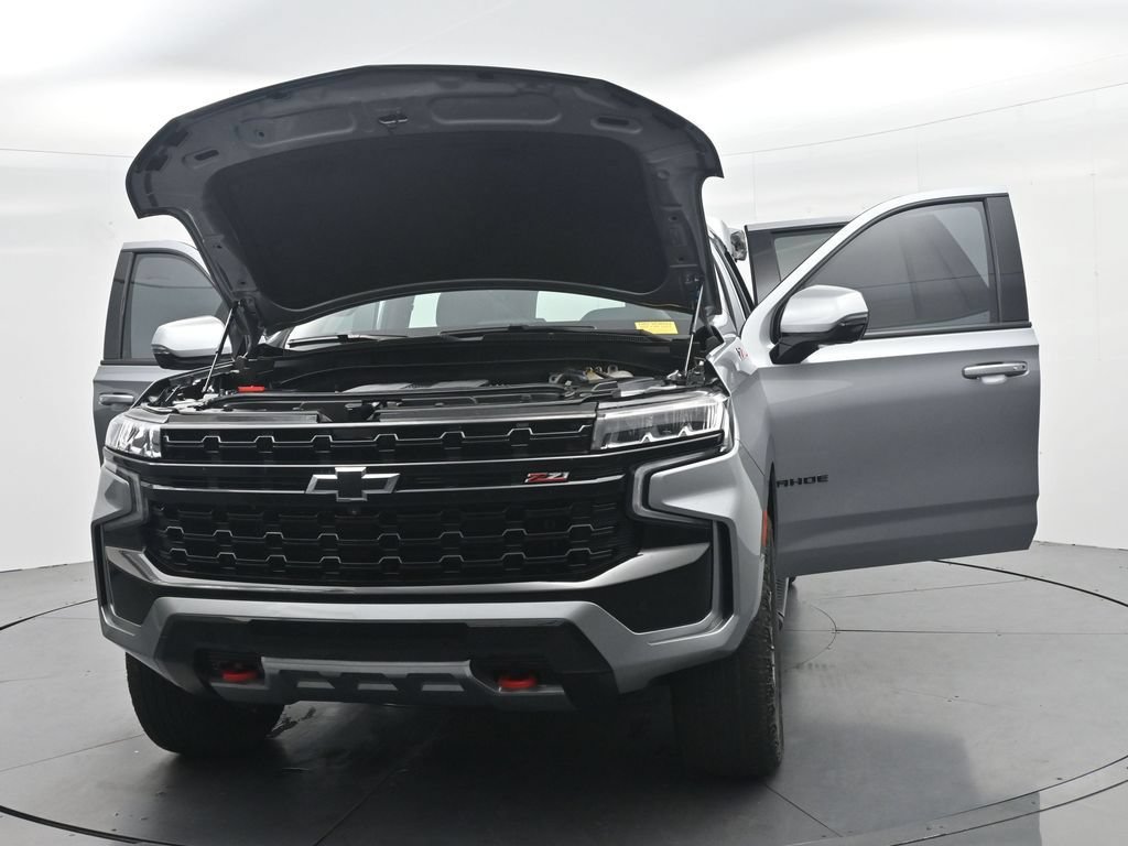 Used 2024 Chevrolet Tahoe Z71 w/ Luxury Package AWD/4WD image 49