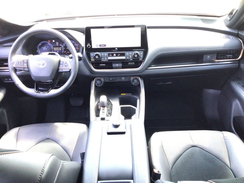 Used 2024 Toyota Grand Highlander AWD Hybrid image 7