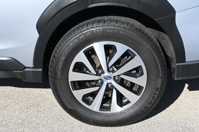 Used 2023 Subaru Outback Premium image 15