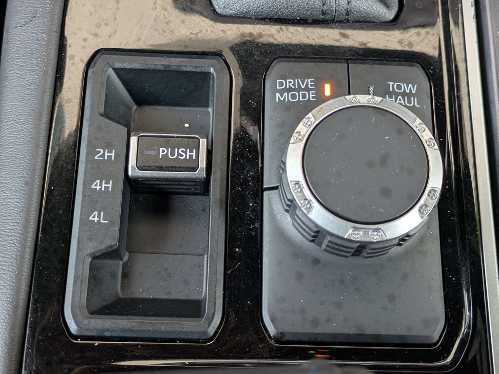 Used 2024 Toyota Tundra Platinum AWD/4WD image 25