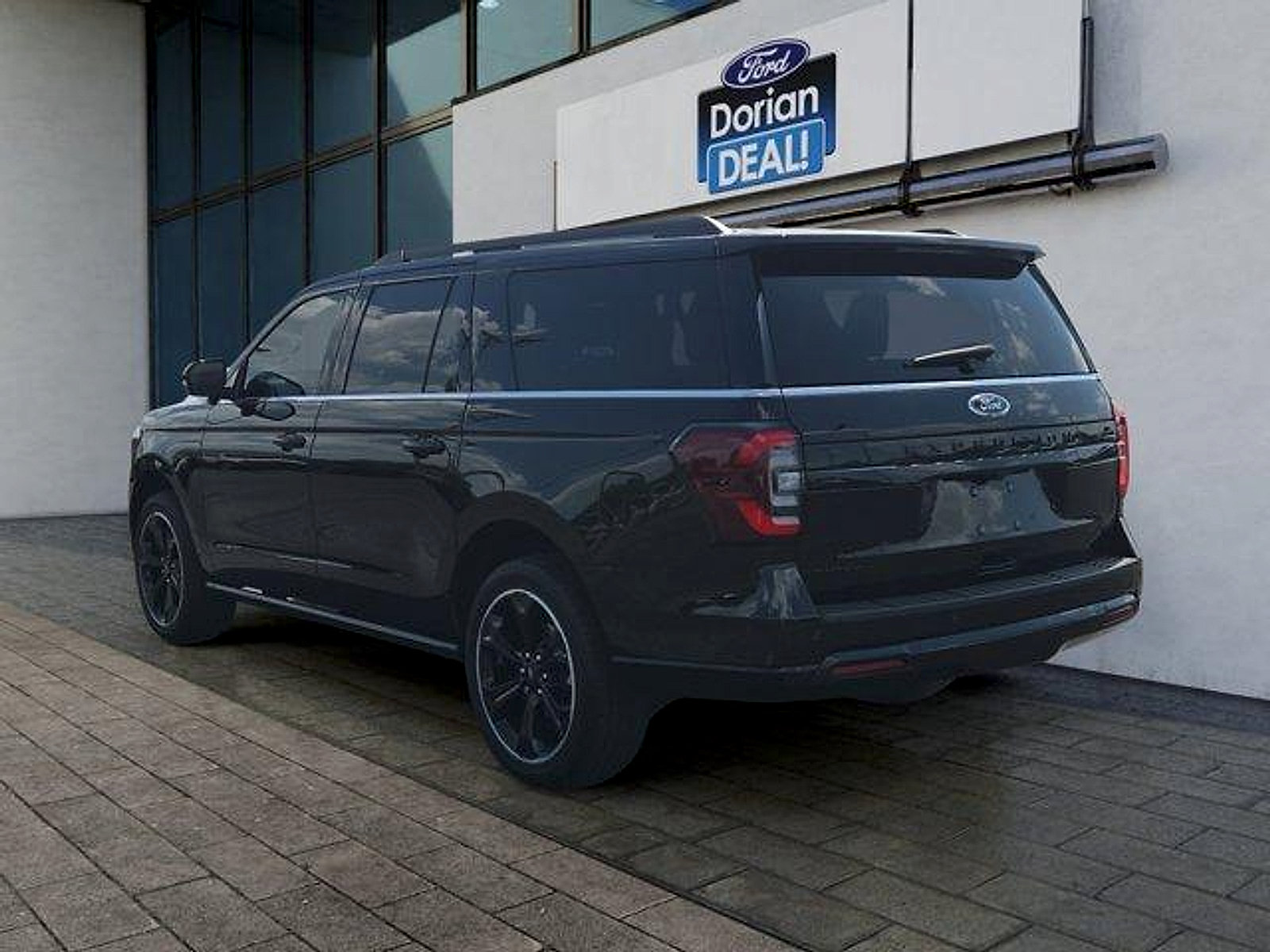 Certified 2023 Ford Expedition Max Limited AWD/4WD image 5