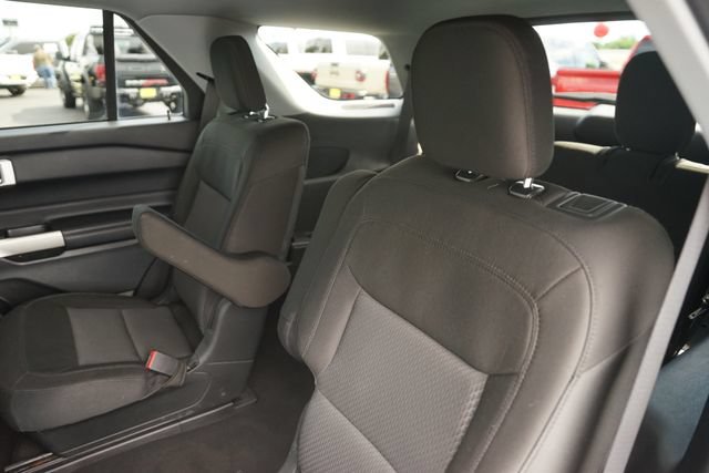 Certified 2022 Ford Explorer XLT RWD image 13