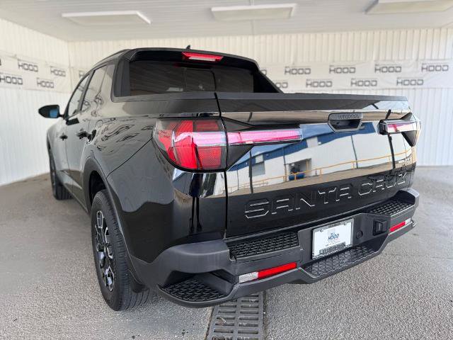 Used 2022 Hyundai Santa Cruz SEL Premium w/ Cargo Package AWD/4WD image 2