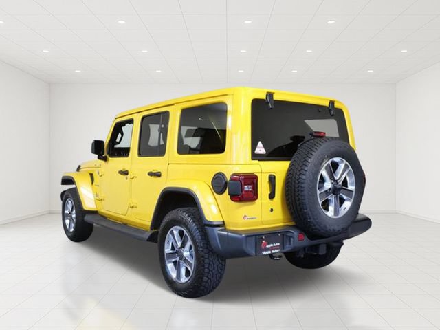Used 2019 Jeep Wrangler Unlimited Sahara w/ Uconnect 4C Nav & Sound Group AWD/4WD image 4