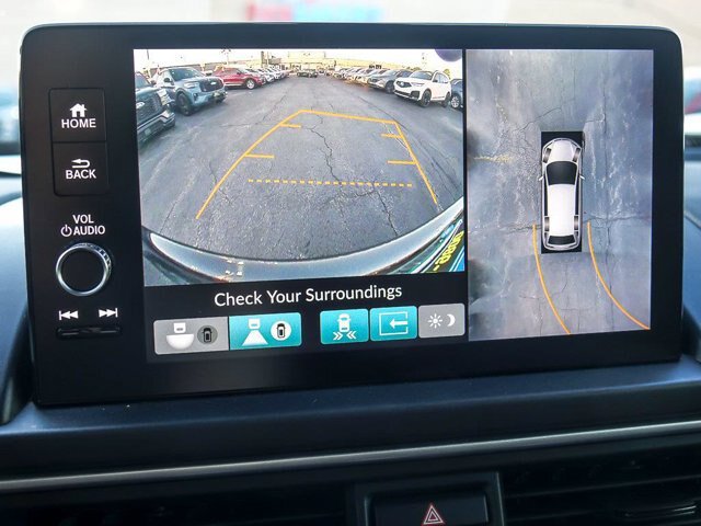 Used 2024 Honda Pilot Elite image 24