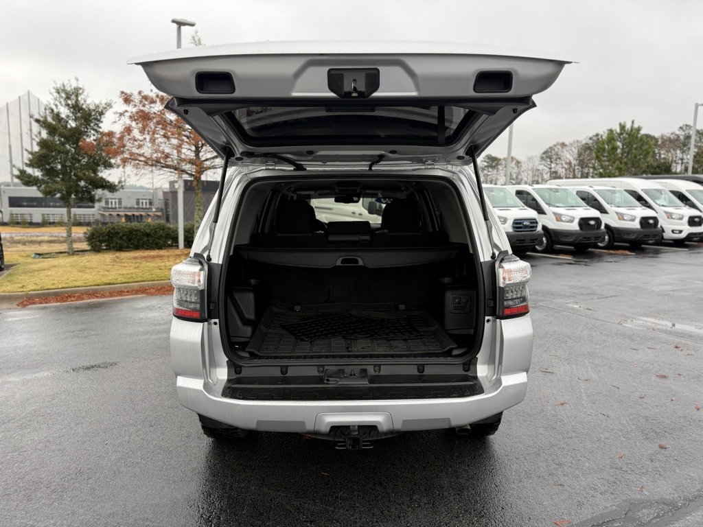 Used 2024 Toyota 4Runner SR5 image 7