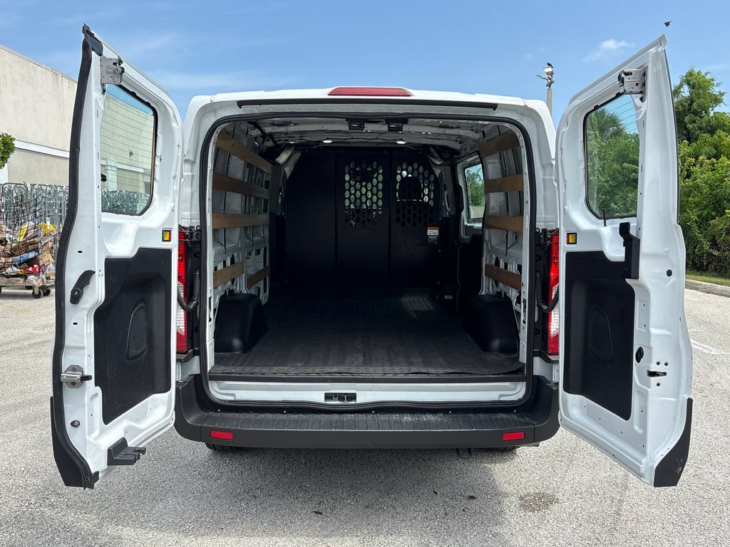 Certified 2025 Ford Transit 250 Low Roof w/ Exterior Upgrade Package RWD image 10