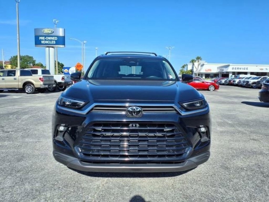 Used 2024 Toyota Grand Highlander Platinum image 23