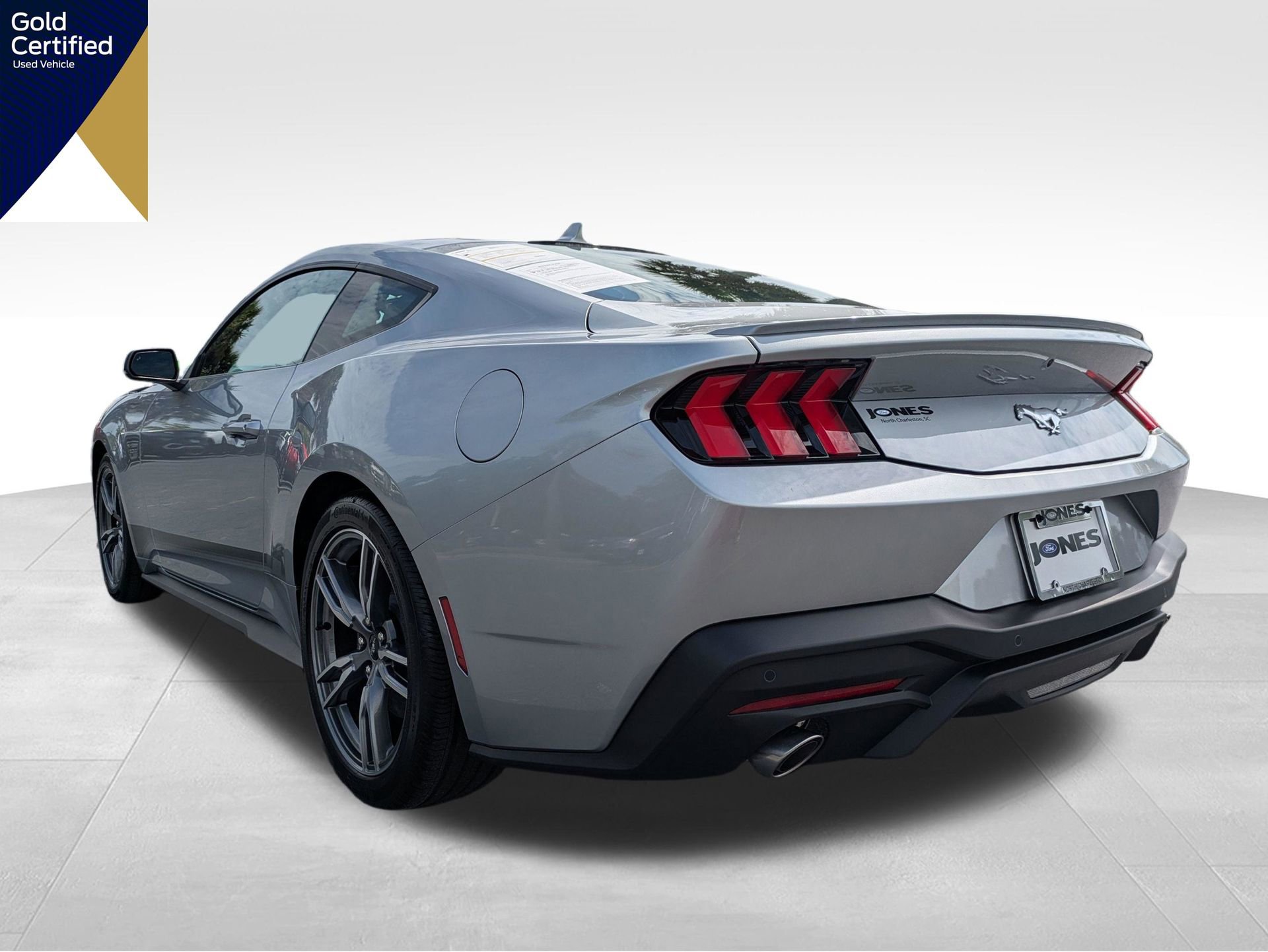 Certified 2025 Ford Mustang Premium RWD image 9