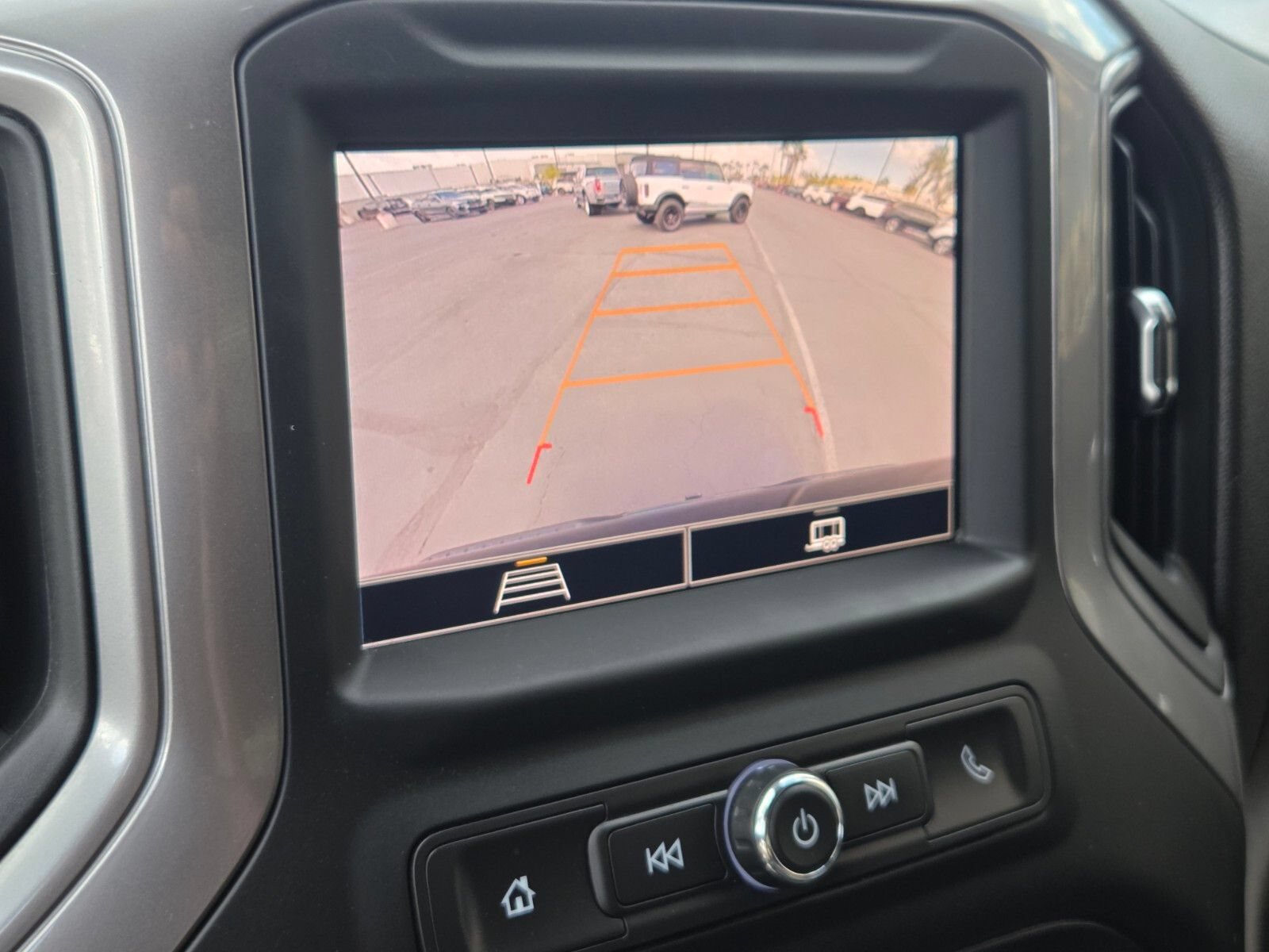 Used 2023 Chevrolet Silverado 1500 Custom RWD image 22
