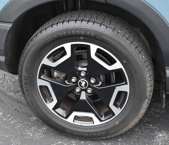Certified 2022 Ford Bronco Sport Outer Banks w/ Tech Package AWD/4WD image 11