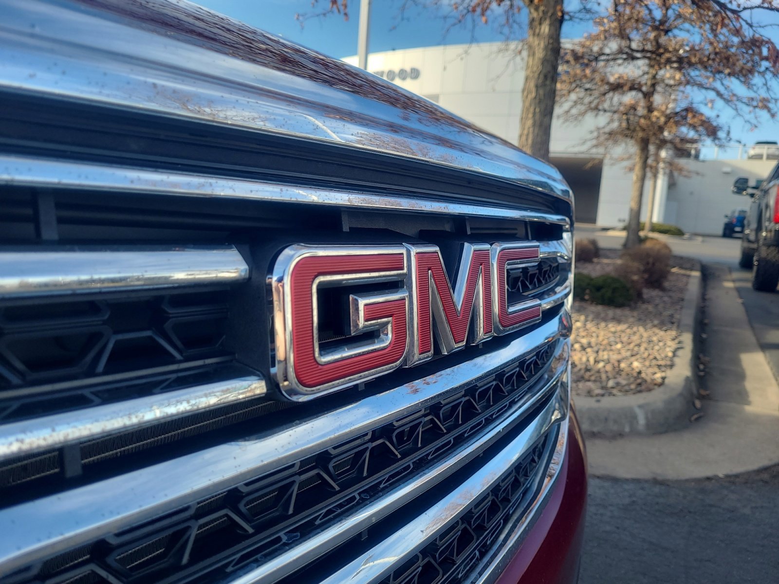 Used 2017 GMC Acadia SLT image 23