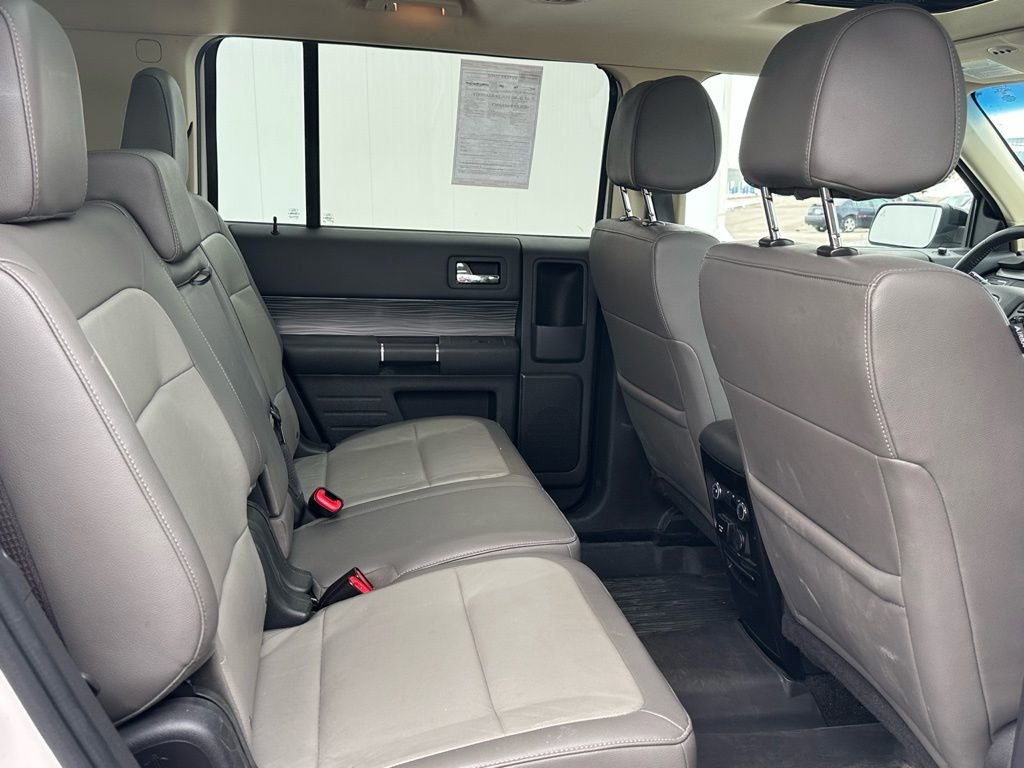 Certified 2019 Ford Flex SEL w/ Equipment Group 202A image 17