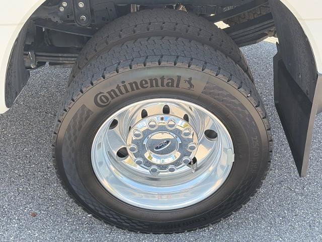 Certified 2024 Ford F450 Lariat w/ Lariat Ultimate Package AWD/4WD image 21
