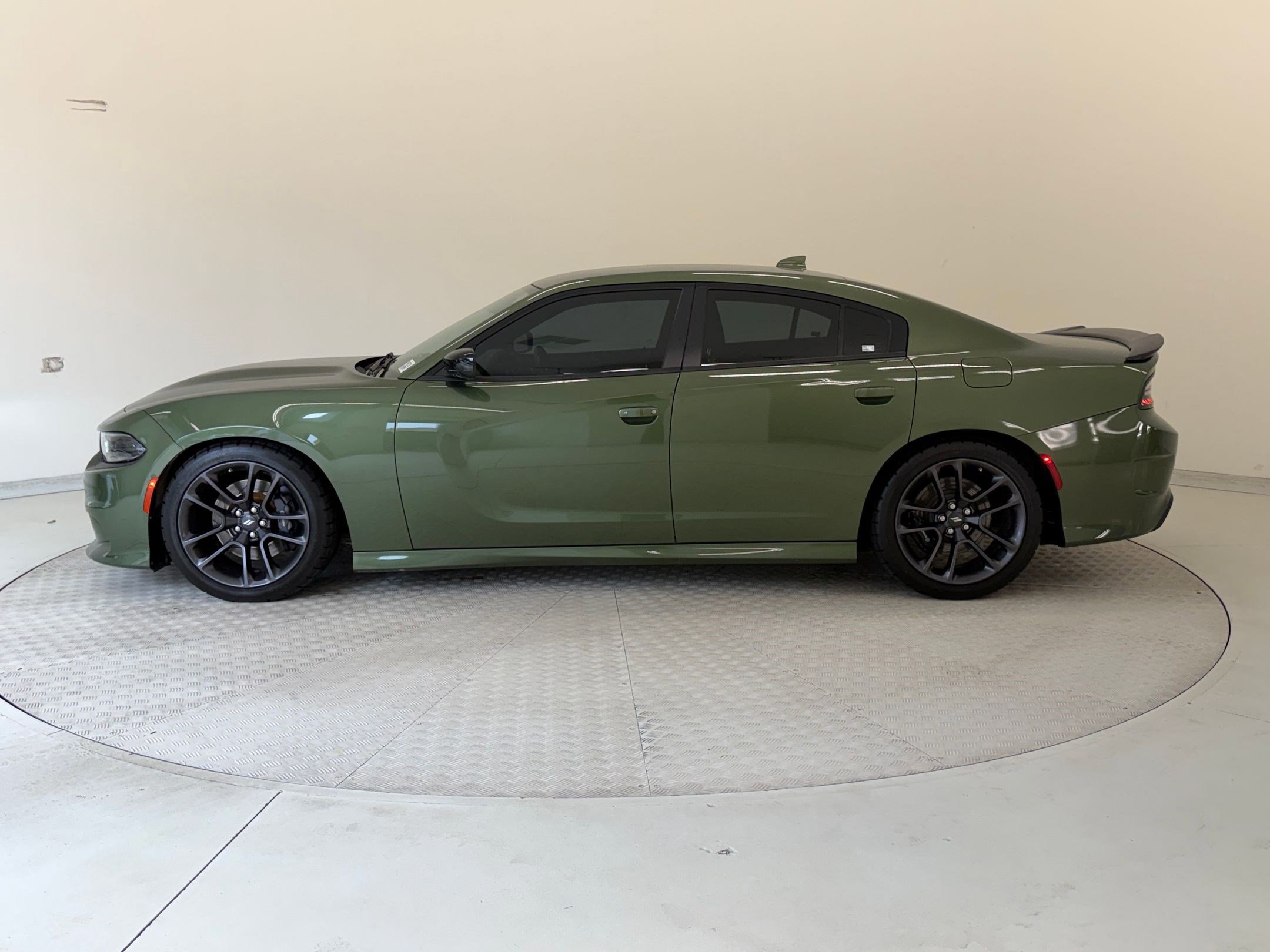 Used 2023 Dodge Charger Scat Pack w/ Plus Group image 2