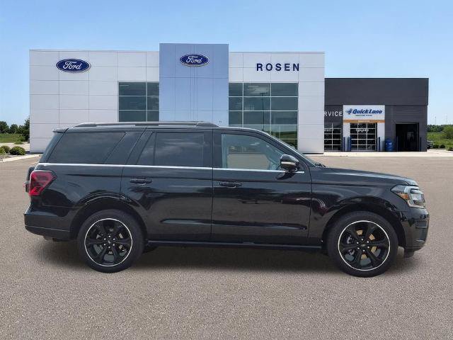 Certified 2024 Ford Expedition Limited AWD/4WD image 2