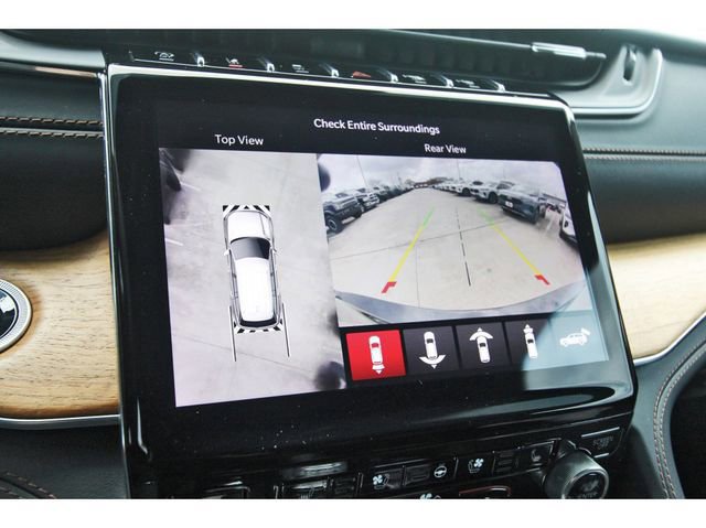 Used 2021 Jeep Grand Cherokee L Summit image 24