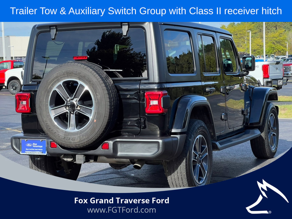 Used 2023 Jeep Wrangler Unlimited Sahara w/ LED Lighting Group AWD/4WD image 11