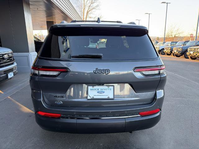 Used 2023 Jeep Grand Cherokee L Laredo image 12