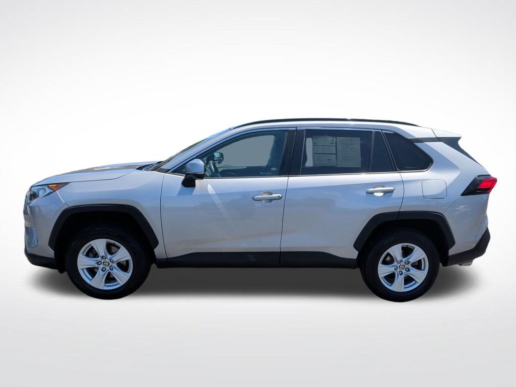 Used 2021 Toyota RAV4 XLE AWD/4WD image 13
