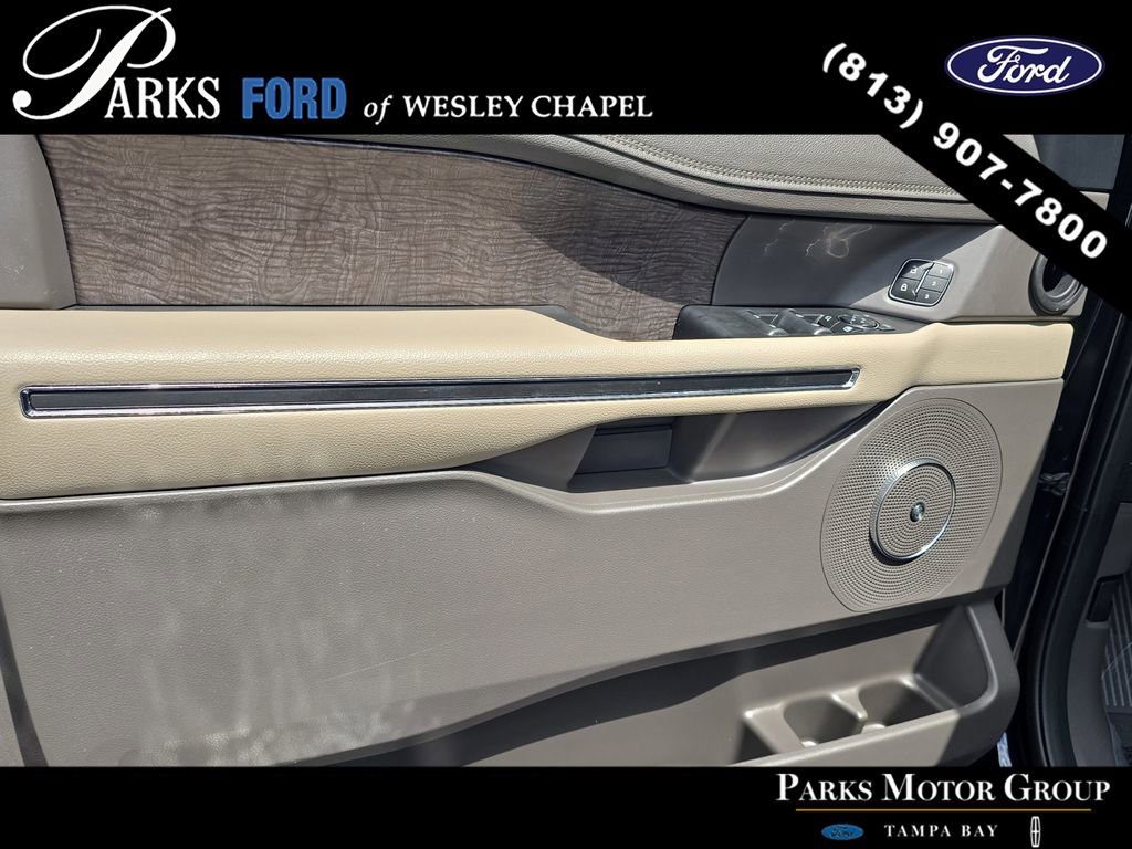 Certified 2021 Ford Expedition Limited image 17