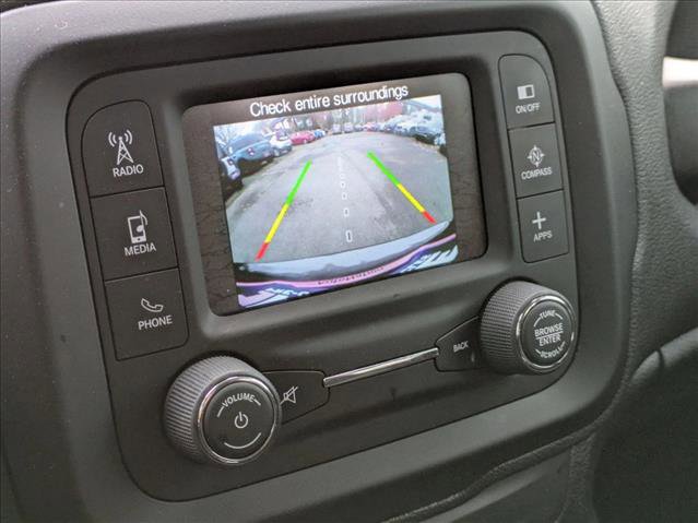 Used 2017 Jeep Renegade Latitude image 14