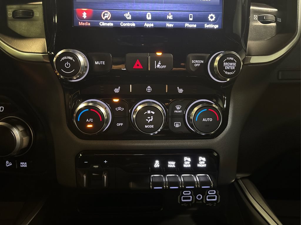 Used 2021 RAM 1500 Big Horn AWD/4WD image 33