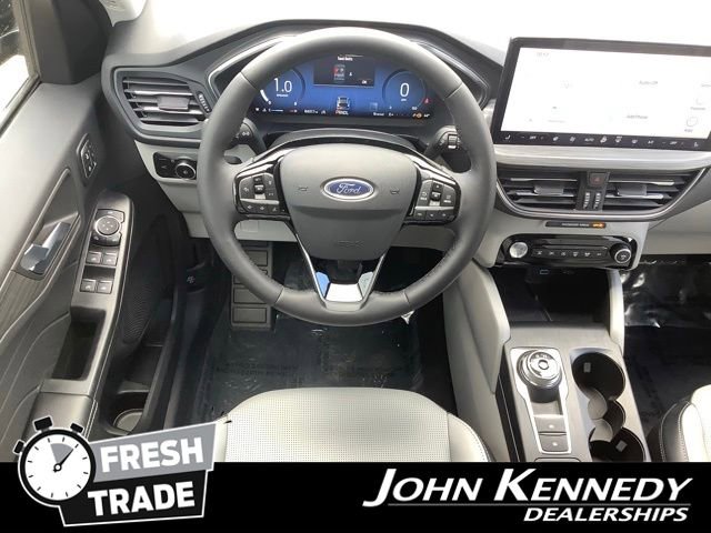 Certified 2023 Ford Escape Platinum AWD/4WD image 12
