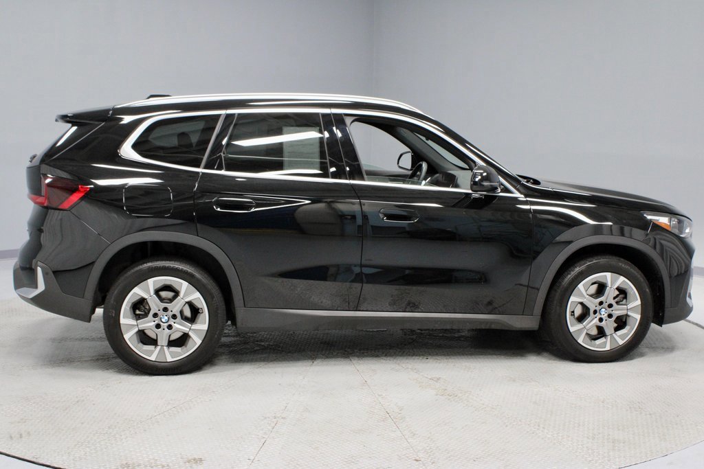 Used 2023 BMW X1 xDrive28i image 6