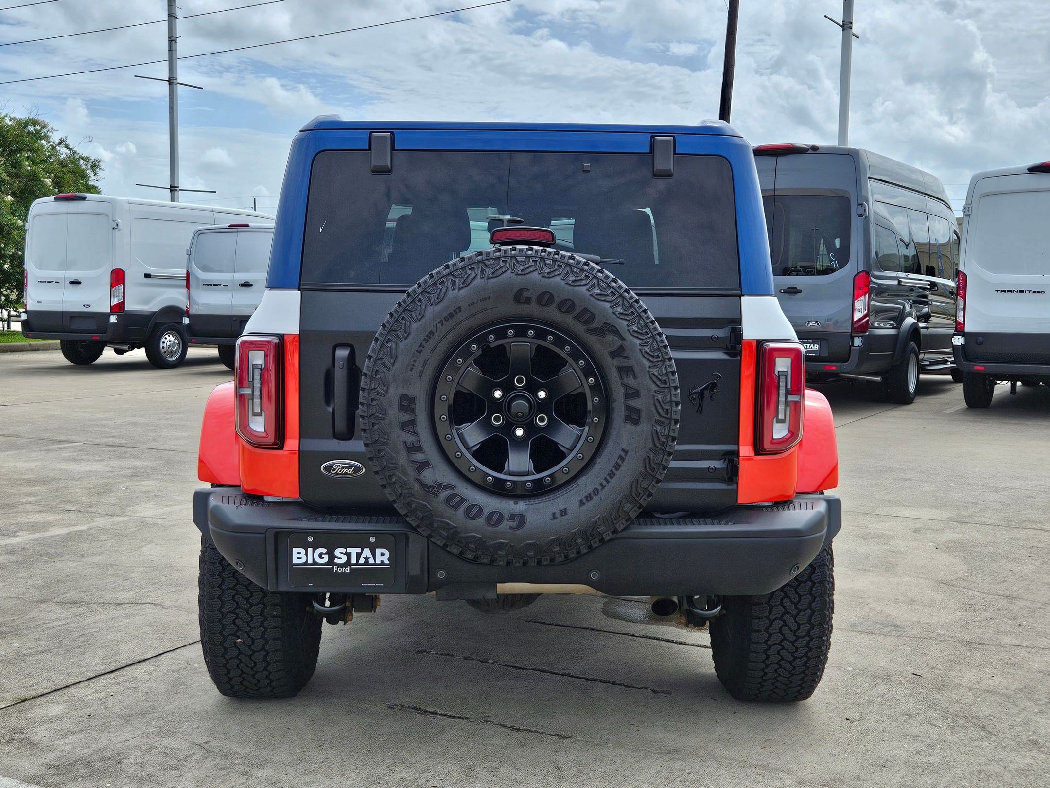 Certified 2025 Ford Bronco Stroppe Edition AWD/4WD image 6