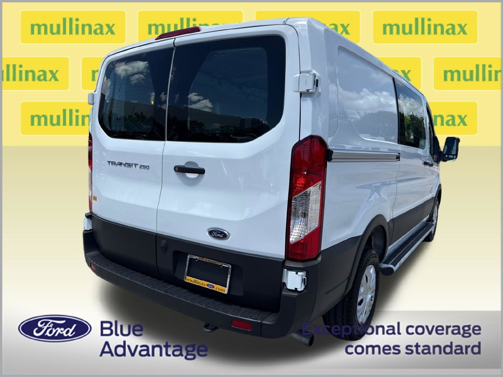 Certified 2025 Ford Transit 250 Low Roof w/ Exterior Upgrade Package RWD image 4