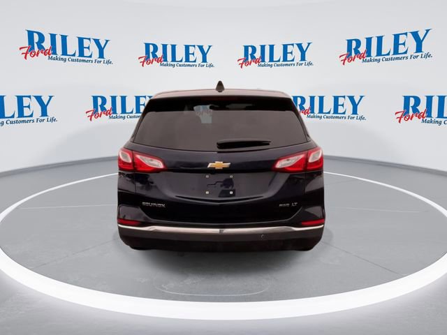 Used 2020 Chevrolet Equinox LT w/ Driver Convenience Package image 5