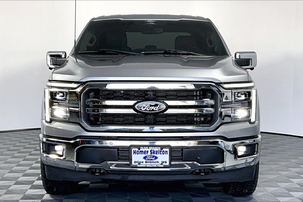 Certified 2025 Ford F150 Lariat w/ FX4 Off-Road Package AWD/4WD image 3