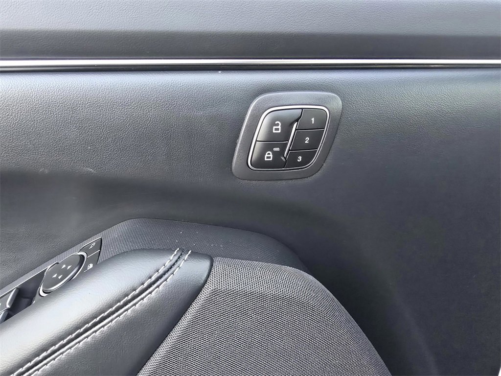 Certified 2023 Ford Mustang Mach-E Select w/ Comfort Package Lite image 30