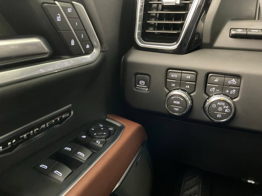 Used 2026 GMC Sierra 1500 Denali Ultimate AWD/4WD image 18