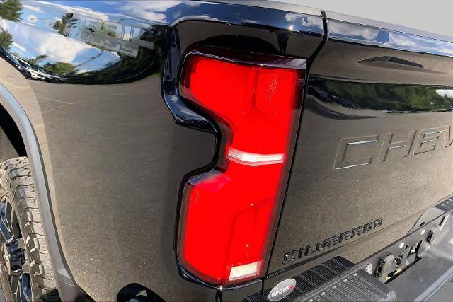 Used 2026 Chevrolet Silverado 3500 LTZ w/ LTZ Plus Package AWD/4WD image 28