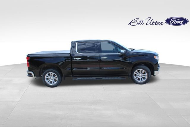 Used 2024 Chevrolet Silverado 1500 LTZ RWD image 4