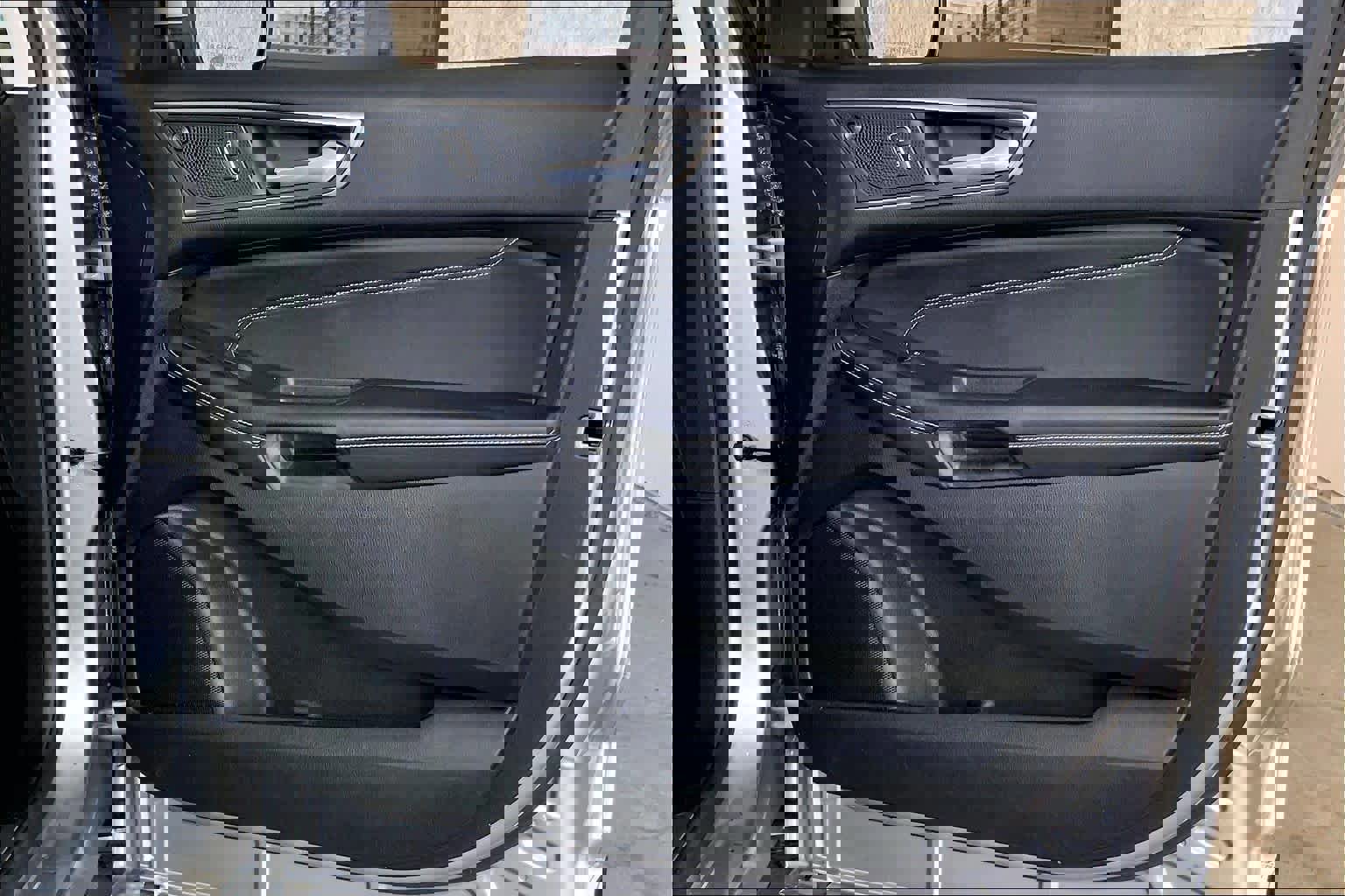 Certified 2022 Ford Edge Titanium image 23