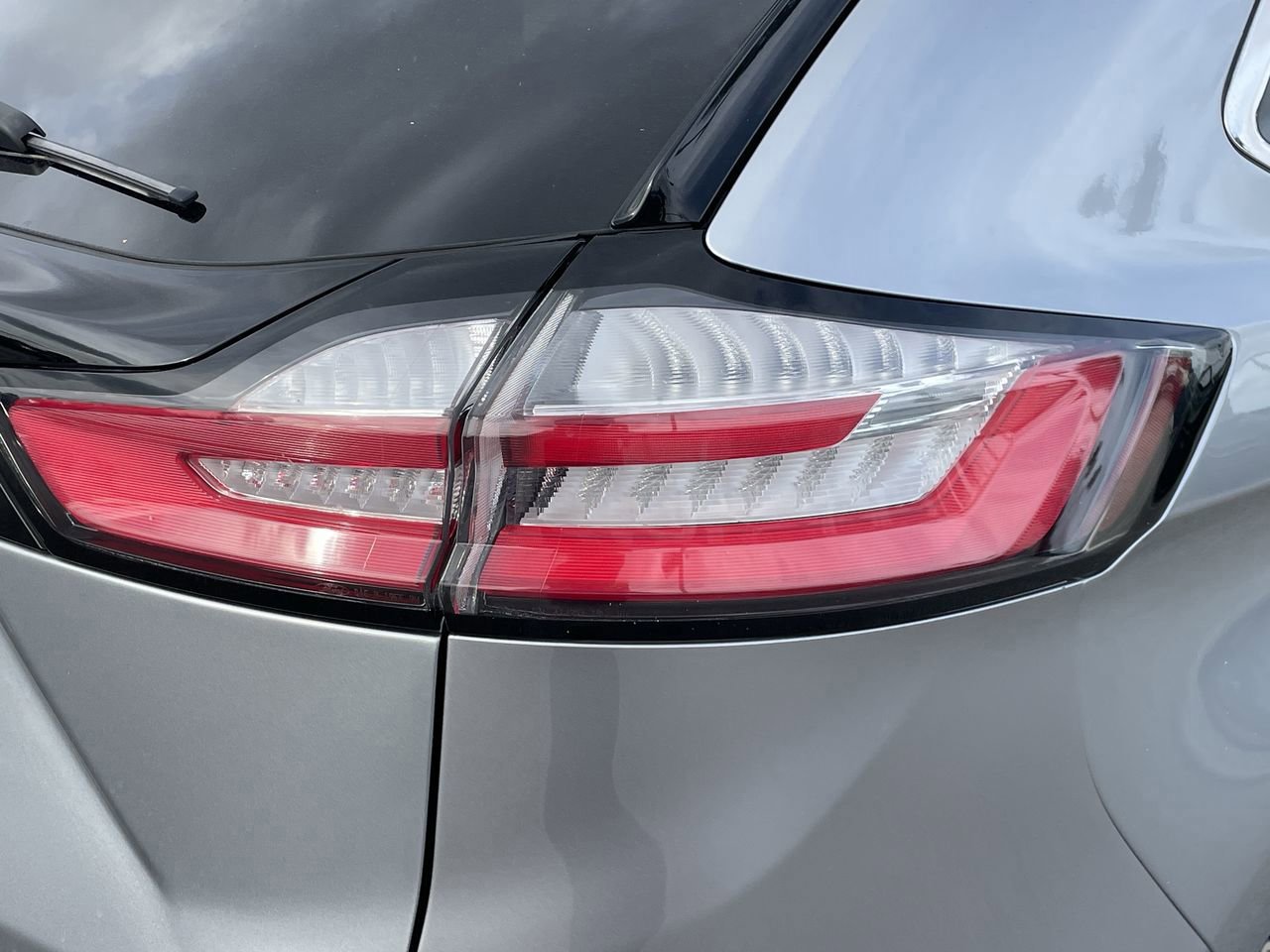 Certified 2023 Ford Edge SEL AWD/4WD image 13