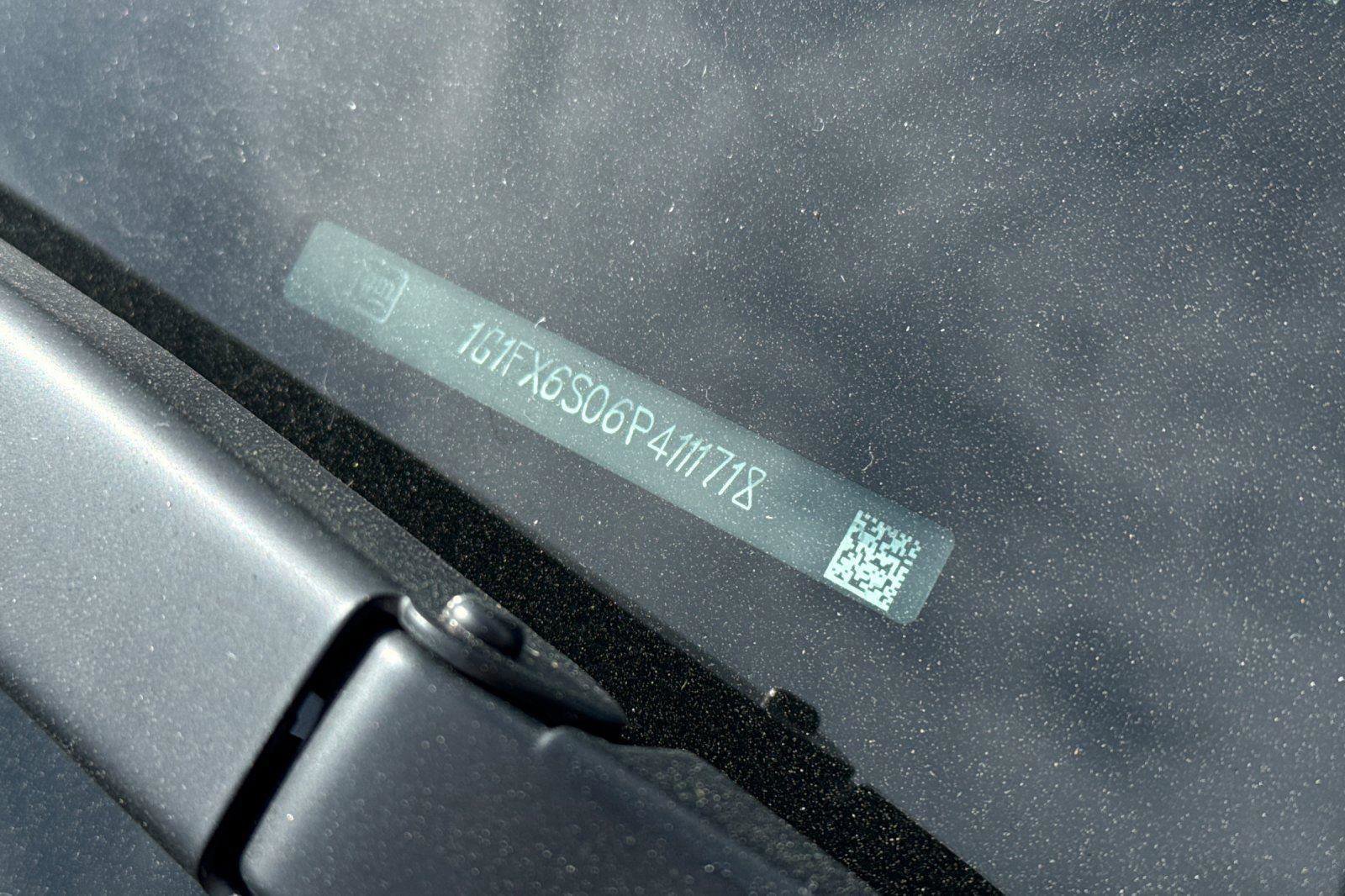 Used 2023 Chevrolet Bolt LT image 36