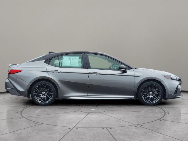 Used 2025 Toyota Camry XSE AWD/4WD image 12