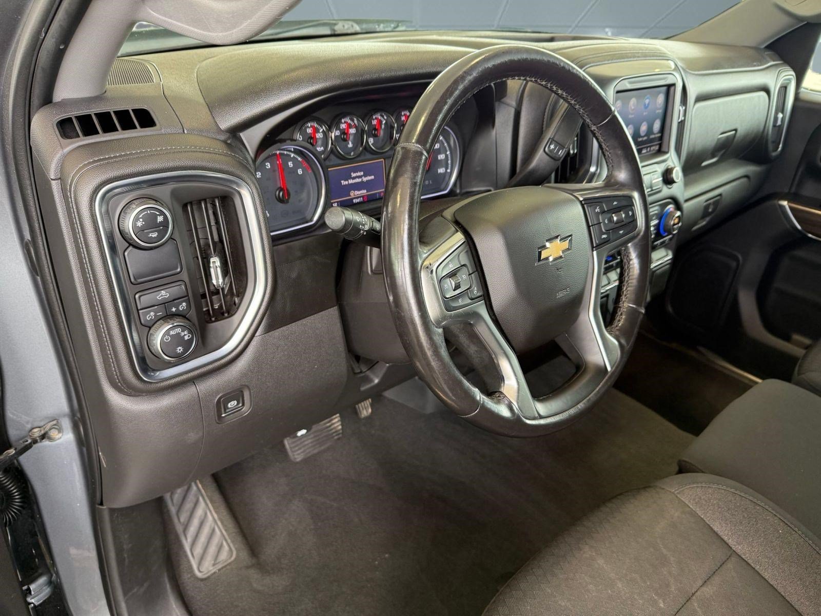 Used 2019 Chevrolet Silverado 1500 LT w/ All-Star Edition RWD image 4