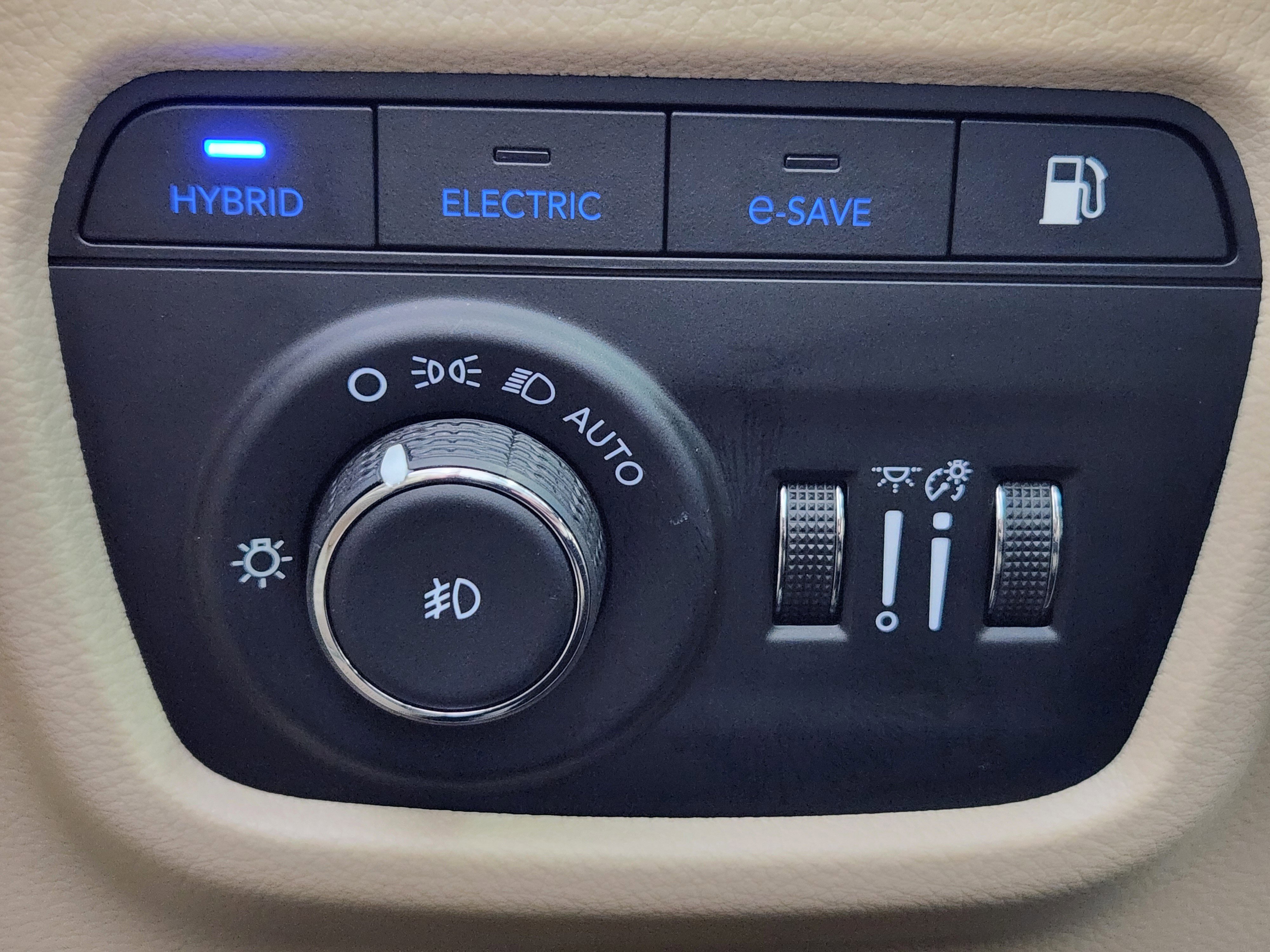 Used 2024 Jeep Grand Cherokee Limited 4xe w/ Luxury Tech Group II image 27