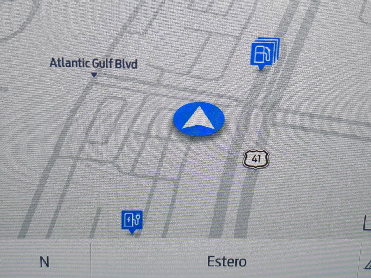 Certified 2023 Ford F150 Lightning Lariat w/ Max Trailer Tow Package image 21