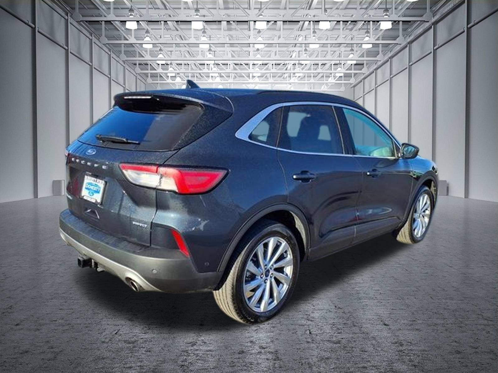 Certified 2022 Ford Escape Titanium w/ Titanium Elite Package AWD/4WD image 7