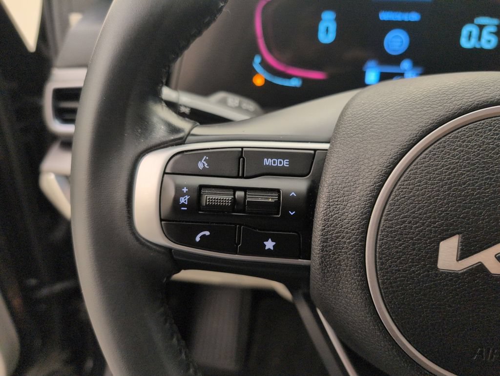 Used 2023 Kia Sportage EX FWD image 36