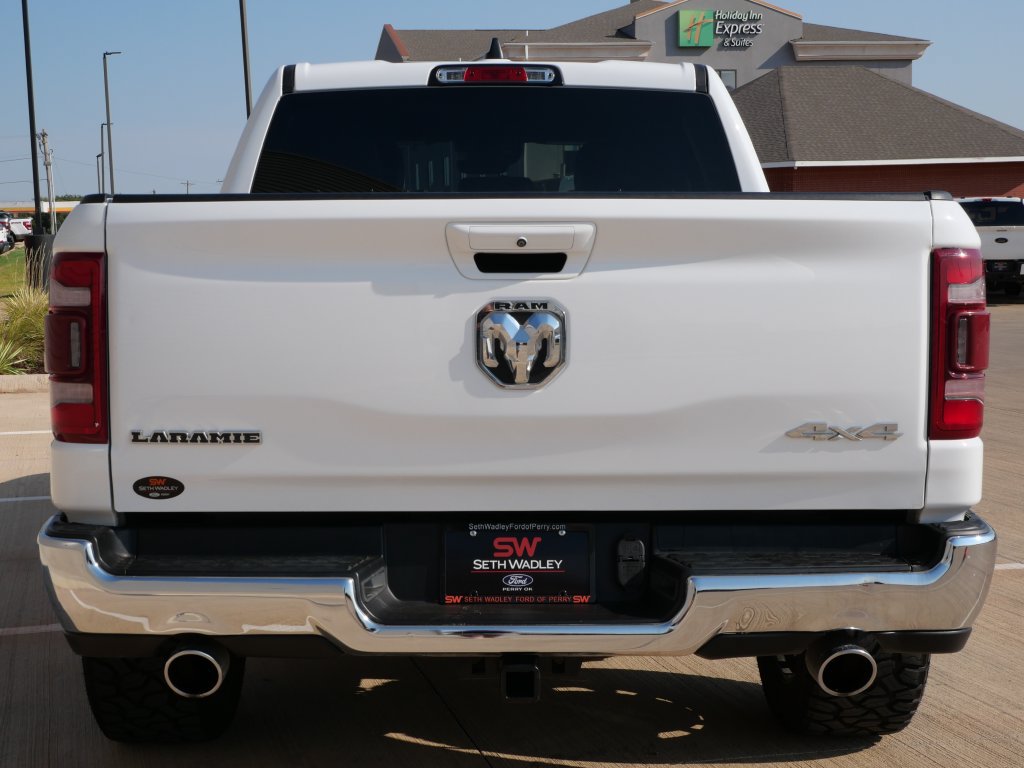 Used 2023 RAM 1500 Laramie AWD/4WD image 5