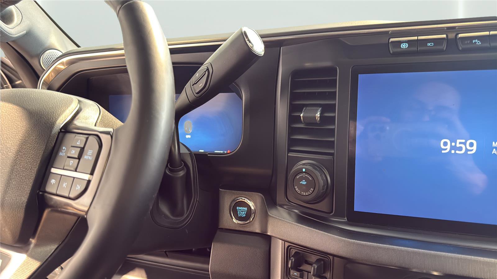 Certified 2024 Ford F250 Platinum AWD/4WD image 22